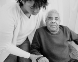 Aide à domicile • Service à la personne