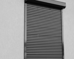 Menuiserie aluminium • Stores