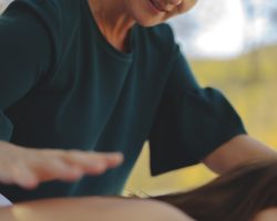 Soin-energetique-a-Deshaies-Guadeloupe-avec-Fabienne